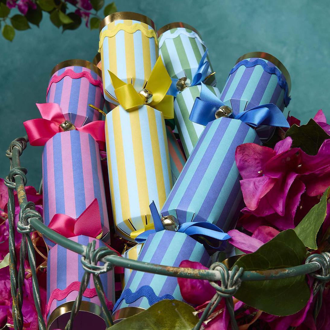 Multicoloured striped Christmas crackers