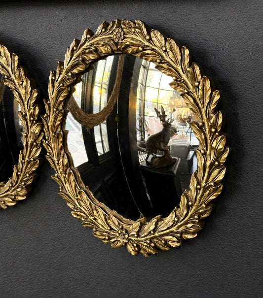 Gold wreath mirror - HAROLDS