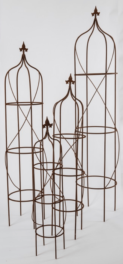 Rusted Steel Garden Obelisk