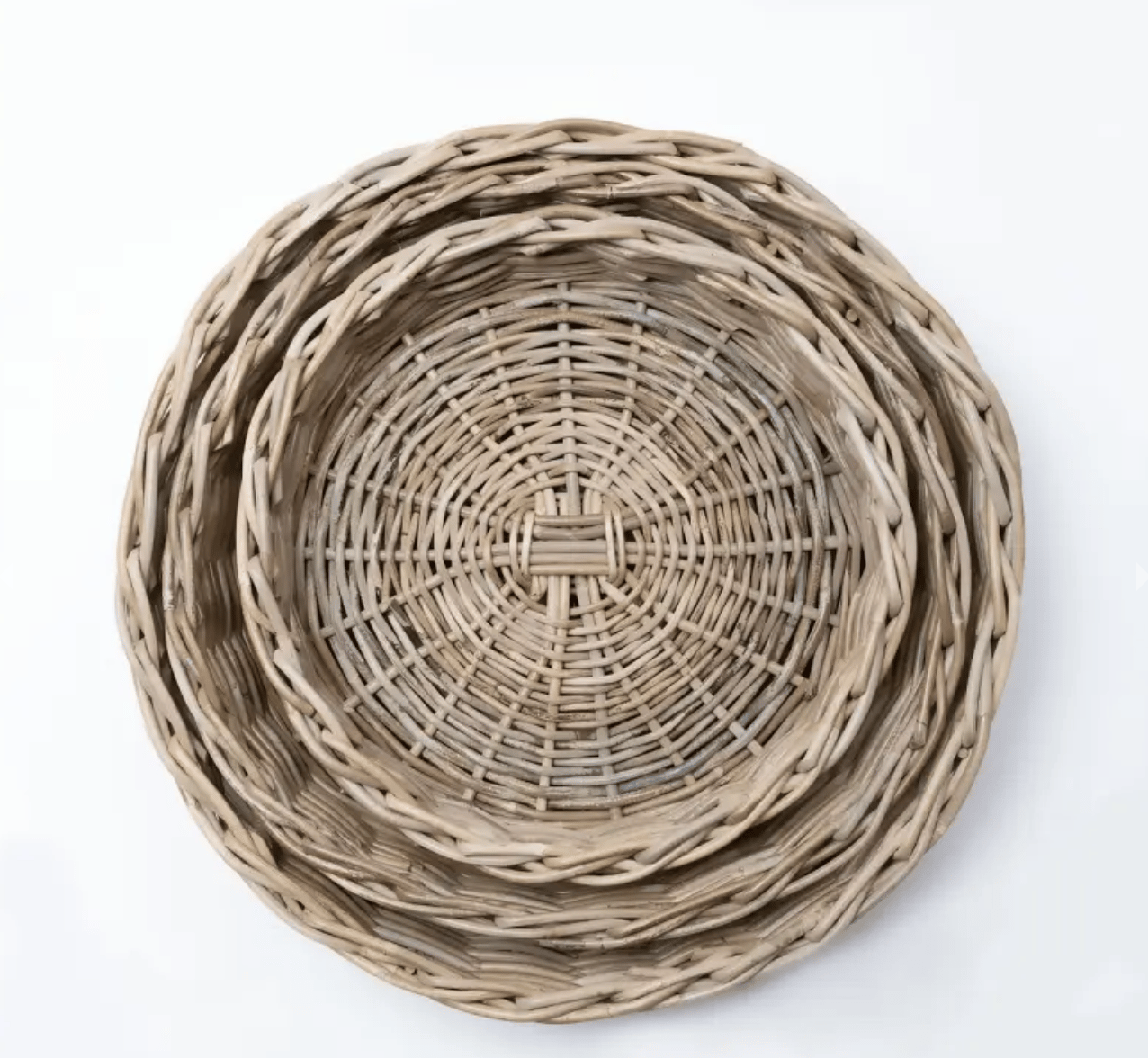 Harolds Signature Round Rattan Tray