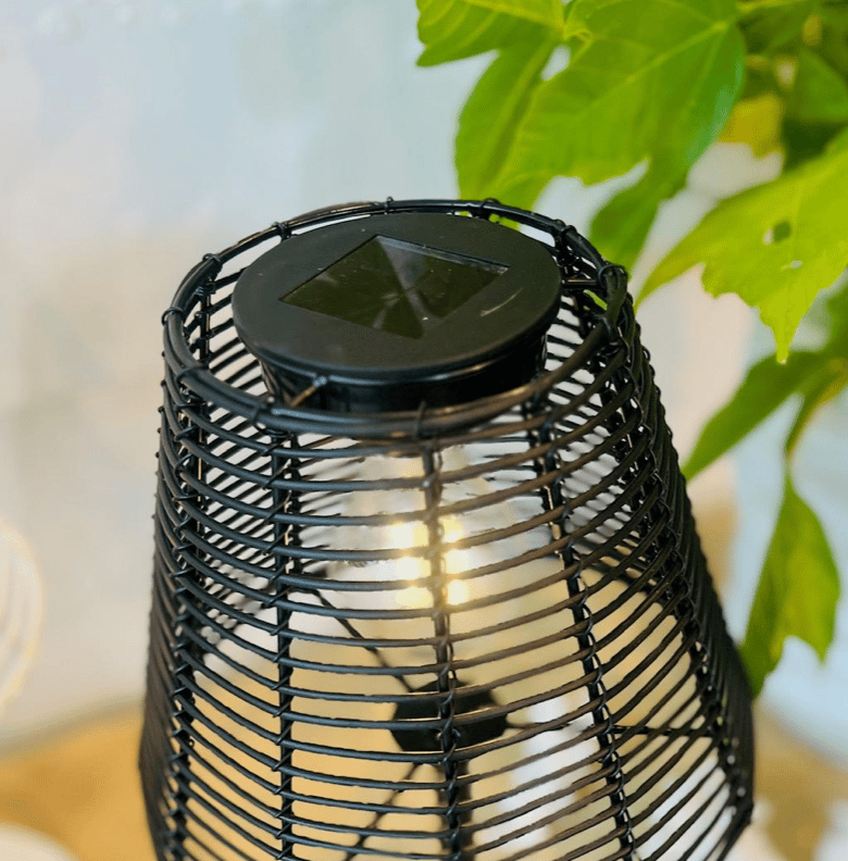 Woven Solar Table Light - Black