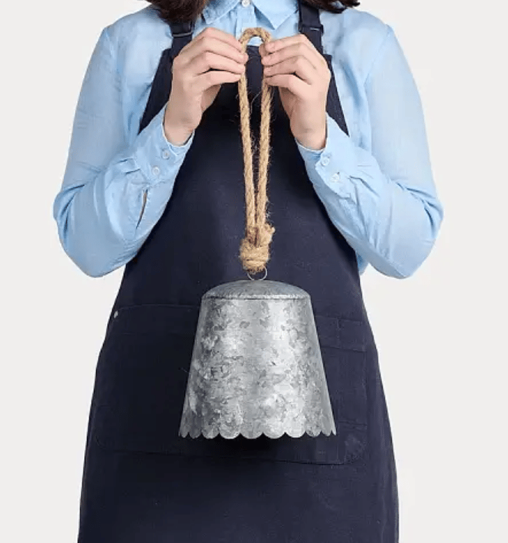 Scalloped Tin Bell