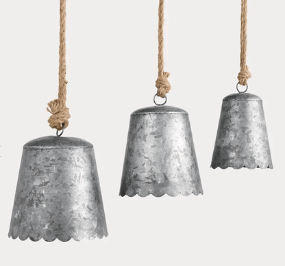 Scalloped Tin Bell