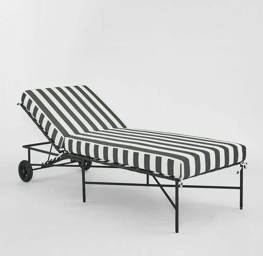 Harolds Signature Sun Lounge - Black and White Stripe