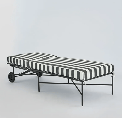 Harolds Signature Sun Lounge - Black and White Stripe