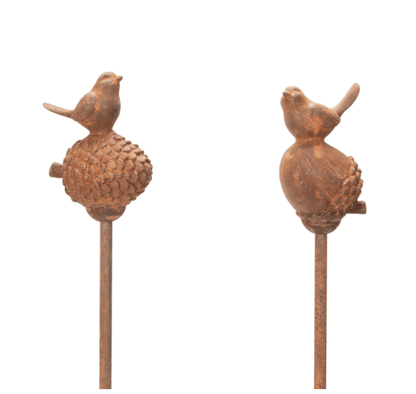 Rust cast iron acorn bird garden stake - HAROLDS