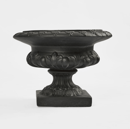 Juliette Urn Black