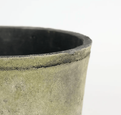 Foxglove Grey Pot