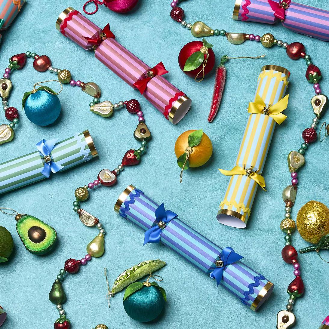 Multicoloured striped Christmas crackers