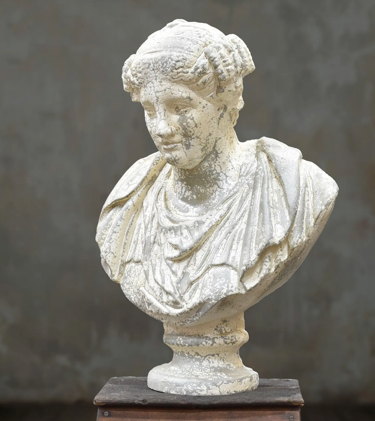 Grand Classical Bust