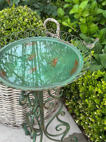 Orangerie Bird Bath