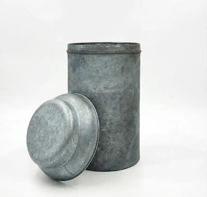 Chinois Zinc Storage Jar